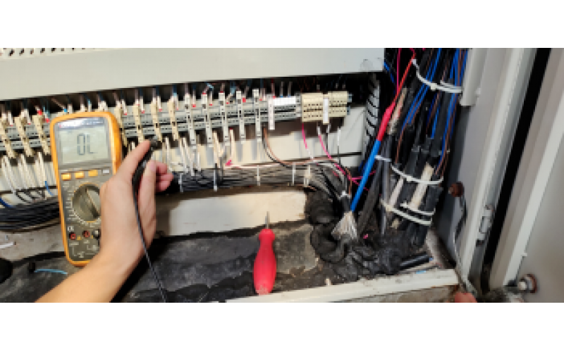 脱盐水控制柜24V电源正接地电阻等于零-北京米兰电竞-最专业的电子竞技门户