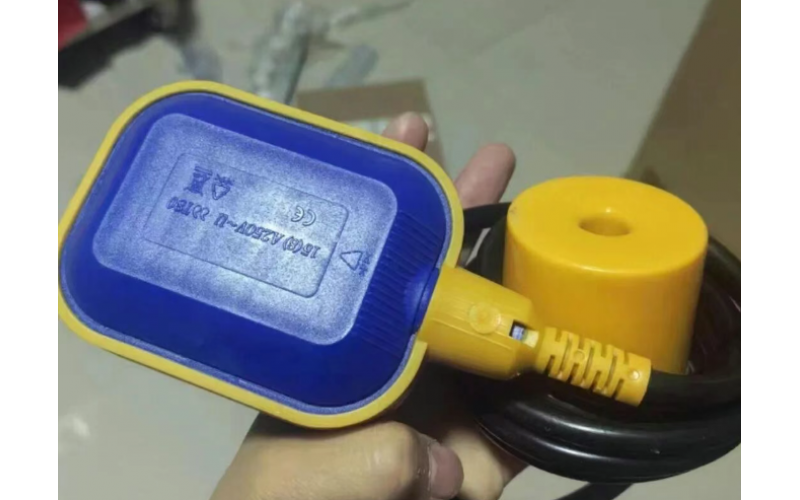 浮球开关控制220V水泵